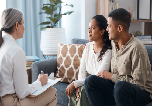 A couple discussing their relationship during Relationship Therapy in Peoria IL