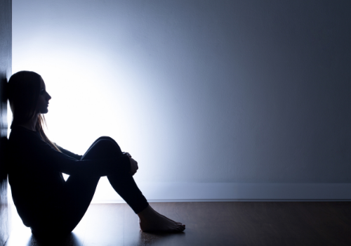 Woman in the depths of Depression in Peoria IL