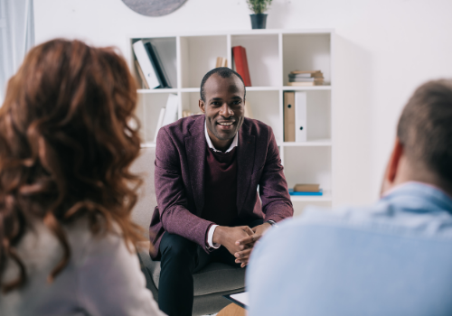 Relationship Counselors in Peoria IL discussing a rocky relationship with a fighting couple